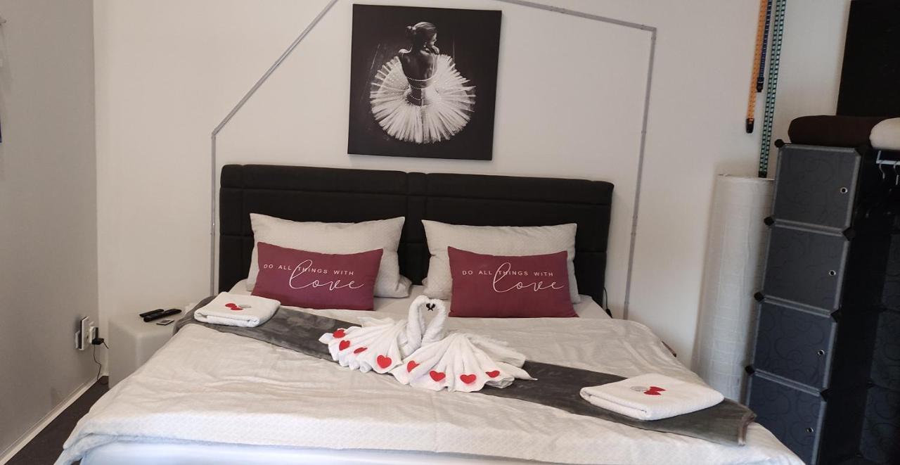Studio Appartement Speichersdorf Zewnętrze zdjęcie
