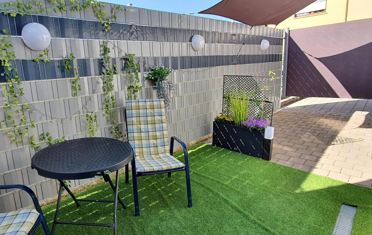 Studio Appartement Speichersdorf Zewnętrze zdjęcie